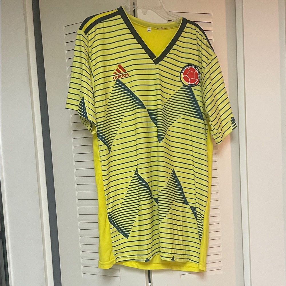 Adidas Colombia men’s Soccer Jersey, yellow and navy